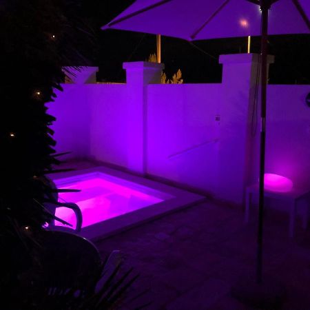 فيلا Le Due Pigne (Adults Only) تارانتو المظهر الخارجي الصورة